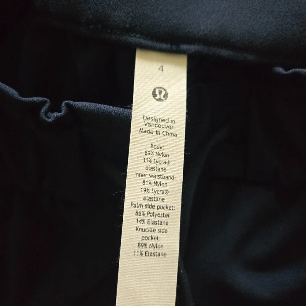 Lululemon Keep Moving Pant 7/8 High-Rise - 4 True Navy